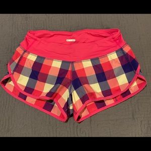 Sz 4 Lululemon Speed Shorts in January Check